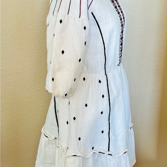 Roolee SALT Women’s Small Embroidered Boho Dress White Puff Sleeve - Picture 4 of 11